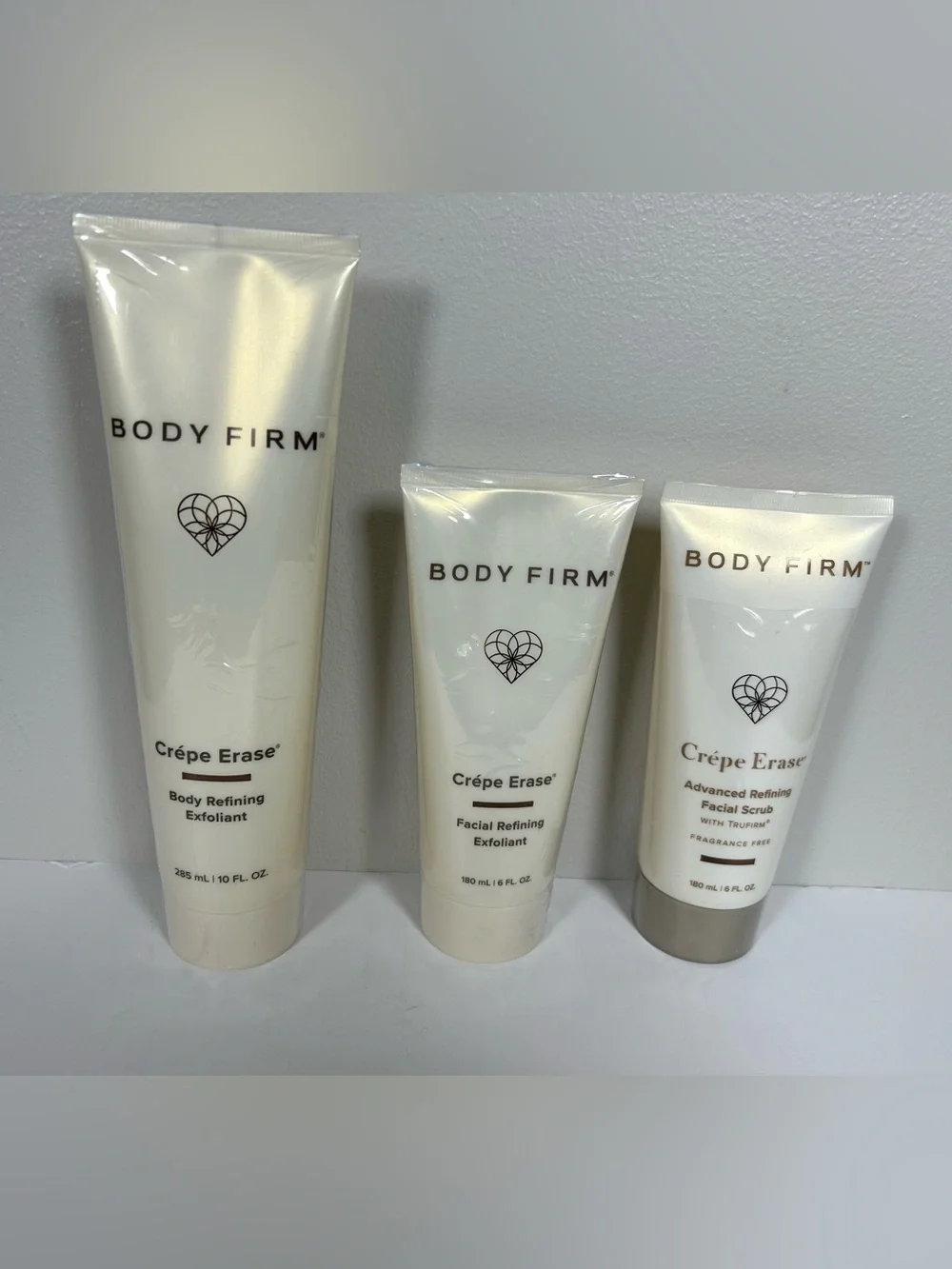Body Firm Crépe Erase (Set of 3) Face Body Refining Exfoliants and Facial Scrub